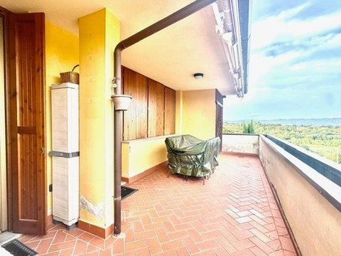 Quadrilocale in Località il Poggetto, Battifolle, Arezzo