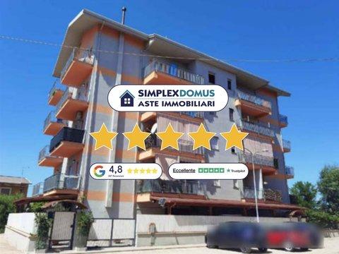 Trilocale in Via Ibiza, Schiavonea, Corigliano-Rossano