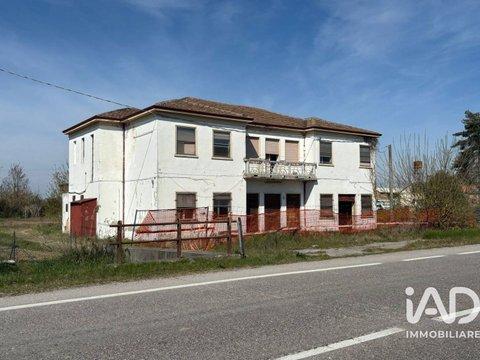 Casa indipendente in Via Nazionale, 33, Occhiobello