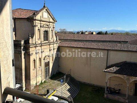 Quadrilocale in Via Antonio Giovanni Scopoli s.n.c, Centro Storico, Pavia