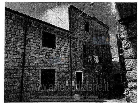 Quadrilocale in Via Mannu, 7, Calangianus