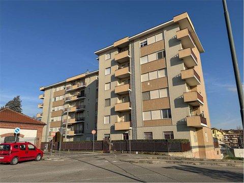 Trilocale a Gialdo - Piazza Europa - Borgo Venezia, Chieri