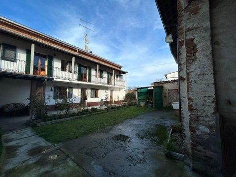 Casa indipendente in Via San Rocco, 20, Bassignana