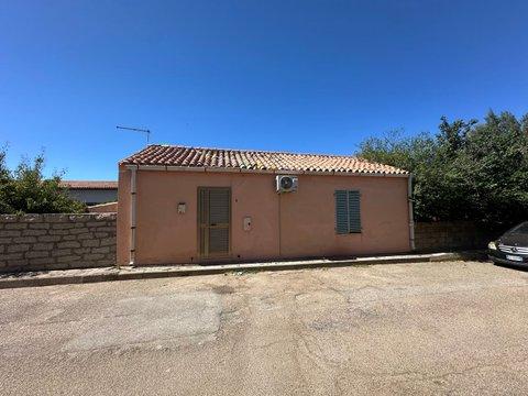 Casa indipendente in Località Priatu, Sant'Antonio di Gallura