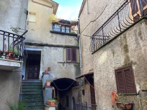 Attico in Via Governo Vecchio, 85, Bassano Romano