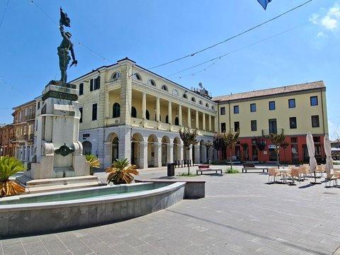 Trilocale in Piazza Giacomo Matteotti, Codigoro