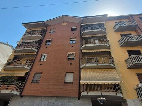 Appartamento su due piani in Via Exilles, 70, Parella, Torino