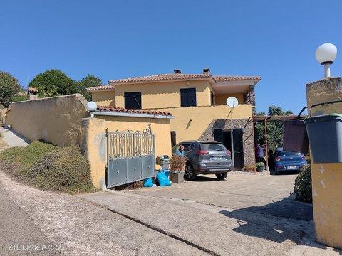 Villetta bifamiliare in Via Monte Alvu, 6, Pittulongu - Moriscu, Olbia