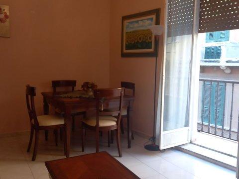 Appartamento in Via Oberdan, 2, Palmi