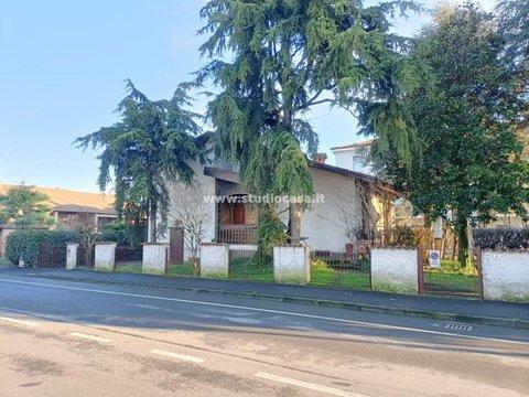 Villa in Via Barbieri s.n.c, Spino d'Adda
