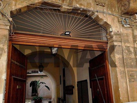 Appartamento in Via Lungarini, 20, Tribunali - Kalsa, Palermo