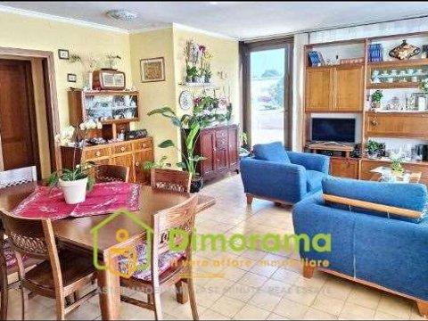 Appartamento in Via delle Miniere, 37, Elmas
