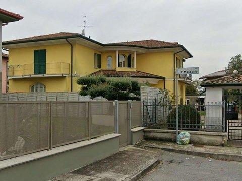 Villa in Via T. Masaccio, 74, Orzinuovi
