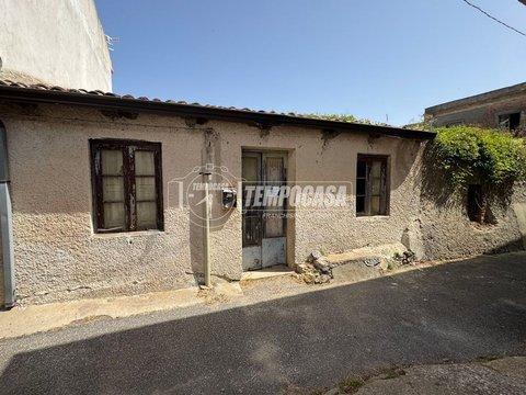 Casa indipendente in Località Massa San Giorgio, Massa - Castanea, Messina