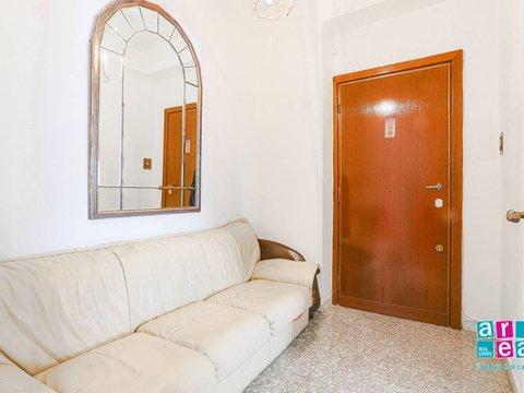 Trilocale in Via Giovanni Ansaldo, 3, Garbatella, Roma