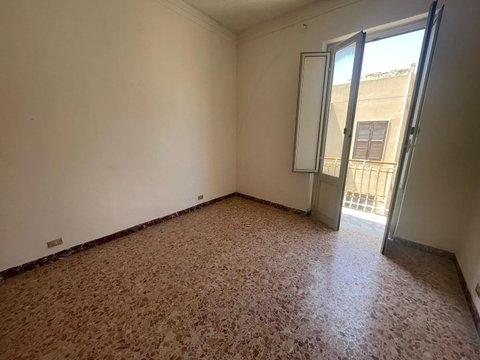 Trilocale in Via Vincenzo Gioberti, 42, Centro Città, Trapani