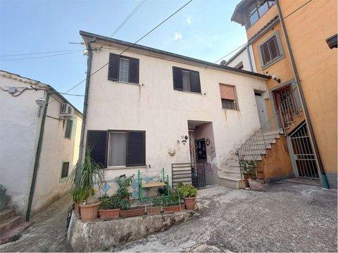 Appartamento in Corso San Basilio s.n.c, Caira, Cassino