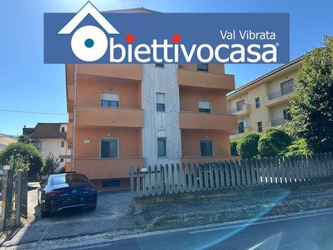 Appartamento in Via San Donato, 9, Campli