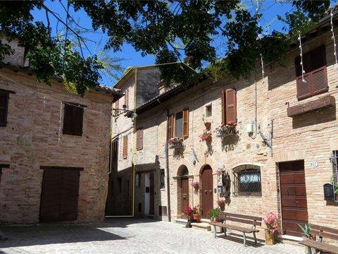 Appartamento in Via 20 Settembre, 136 b, Sarnano