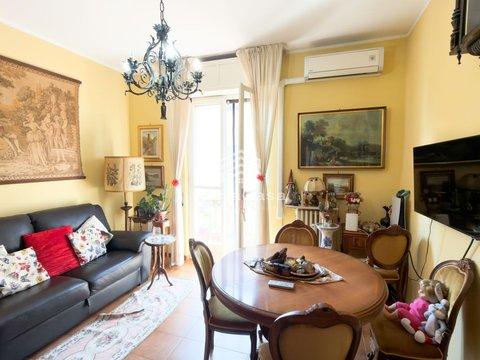 Trilocale in Via A. De 'Bussi, 28, Stazione, Vigevano