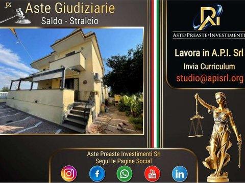 Villa in via Staffetta, 70, Lago Patria, Giugliano in Campania