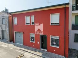 Casa indipendente in Via Giuseppe Boselli, Castelbelforte