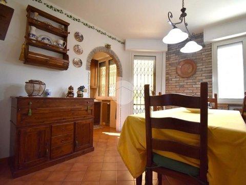 Villetta a schiera in Via Montiano s.n.c, Rimini Fiera Nuova, Rimini