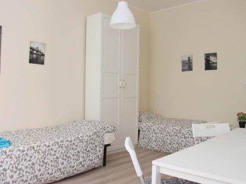 Camera in Viale Famagosta, 30, Famagosta, Milano