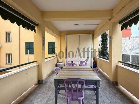 Trilocale in Viale Giacomo Matteotti, Centro, Nettuno