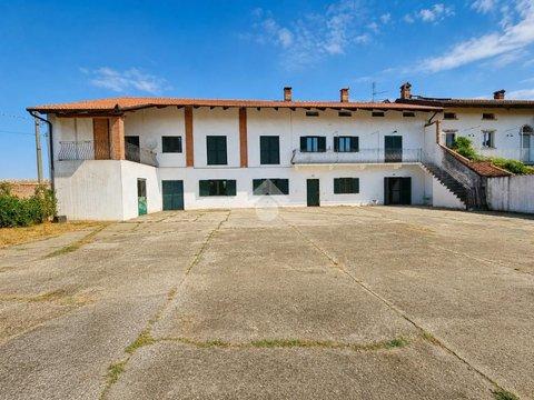 Casa indipendente in Strada Olmetto, 3, Cigliano