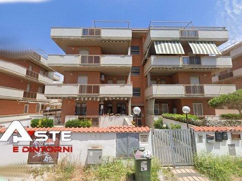 Quadrilocale in Via Bologna, 26, Centro Regina - Marina di Ardea, Ardea