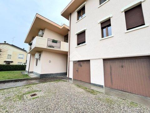Trilocale in Via Piero Gobetti, 21, Pegognaga