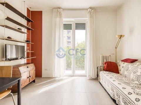 Bilocale in Viale Misurata, 36, Soderini, Milano