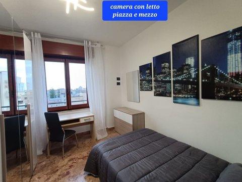 Camera in Via Armando Diaz, 18, Centro, Sassari