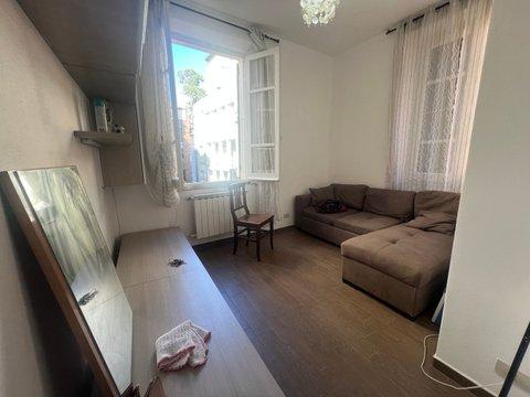 Trilocale in Via del Prione, Centro Storico, La Spezia