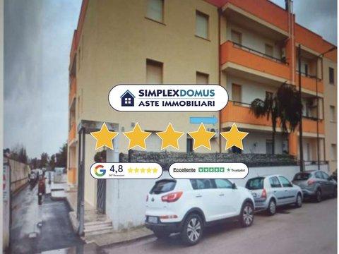 Appartamento in Via Chiurlia, Lizzanello