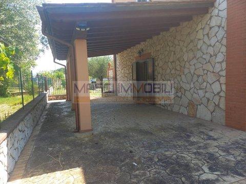Bilocale in Via Tiberina s.n.c, Fiano Romano