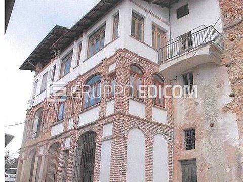 Trilocale in Via Cantone Rivetto, Villa del Bosco