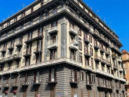 Bilocale in Via Generale Giordano Orsini, San Ferdinando, Napoli