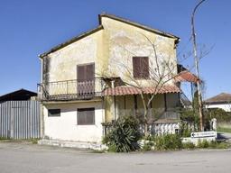 Casa indipendente in Via Rio di Coccia, 12, San Giorgio a Liri