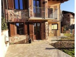 Casa indipendente in Frazione Piasca, 26, Ailoche