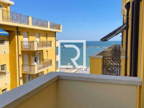 Trilocale in Viale Giosuè Carducci, Levante, Cesenatico