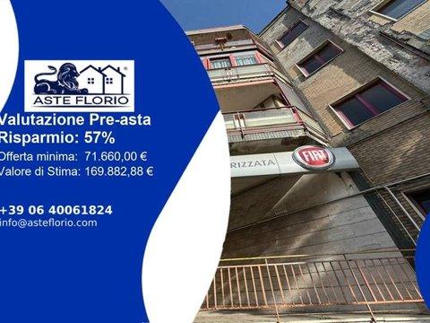 Trilocale in Via Argine, 27, Cercola