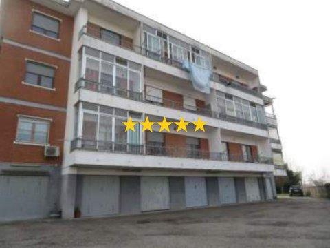 Quadrilocale in Via San Domenico Savio, Riva Presso Chieri