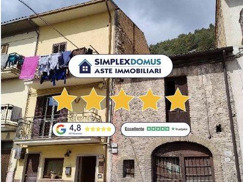 Appartamento in Piazza IV Novembre, Celano
