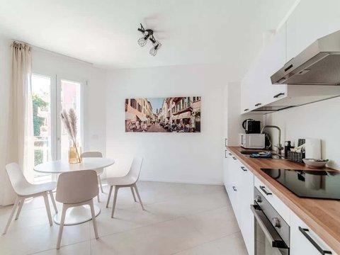Bilocale in Via Bellinzona, 52, Sagnino-Tavernola-Monte Olimpino, Como