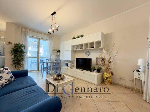 Trilocale in Via Rocco Chinnici, 9, Tortoreto Lido, Tortoreto