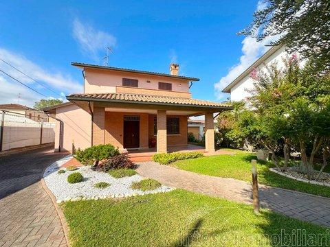 Villa in Via delle Gronde, San Bartolo - Fosso Ghiaia, Ravenna