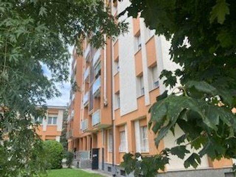 Trilocale in Via Civenna, 5, Accursio, Milano