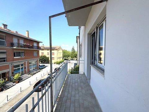 Appartamento in Via Martiri di Marzabotto, 16, Serraloggia - Spina - Campo Sportivo, Fabriano